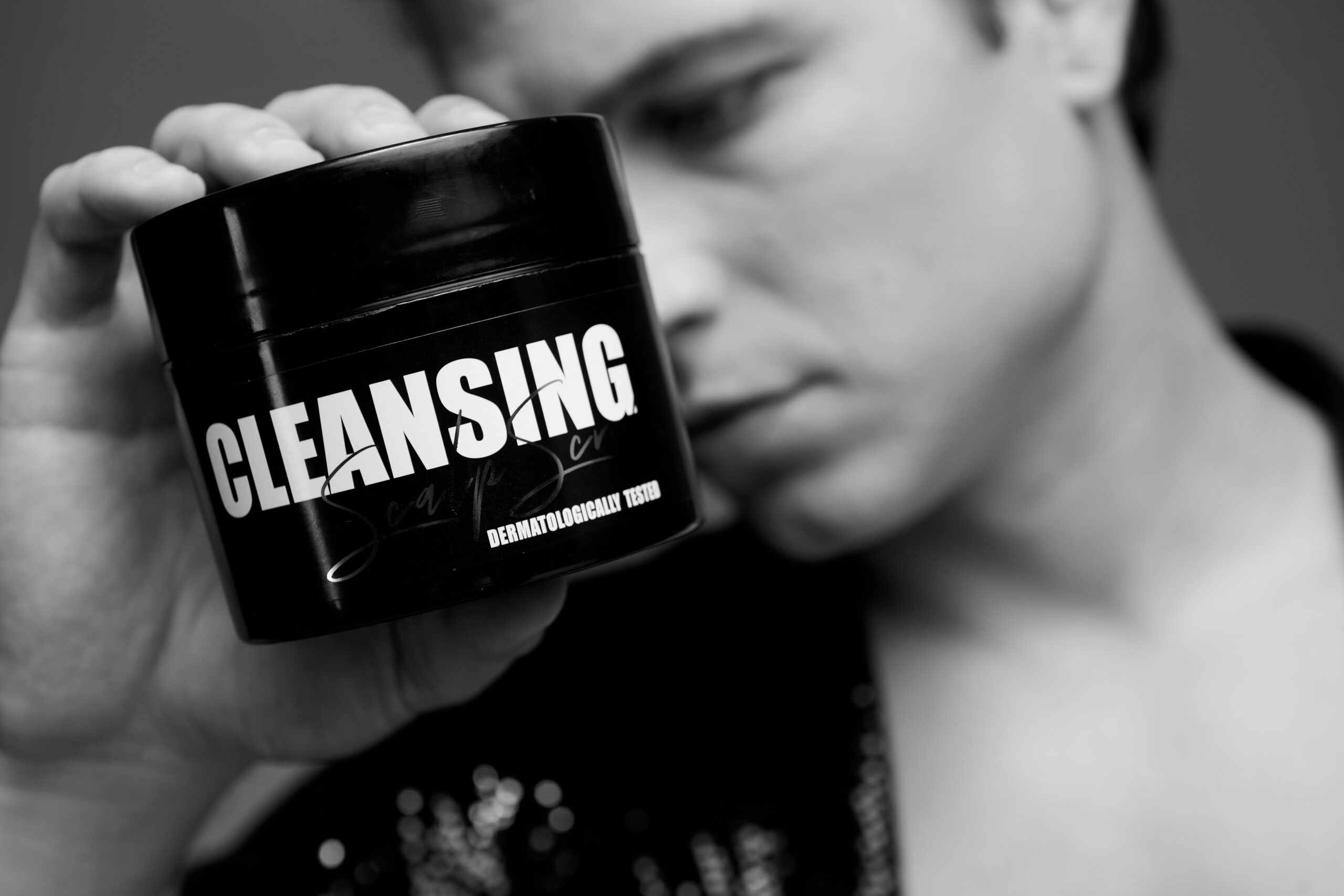 CLEANSING SALT SCANDAL SCALP SCRUB ΘΕΡΑΠΕΙΑ ΑΠΟΤΟΞΙΝΩΣΗΣ 200ml - Image 3